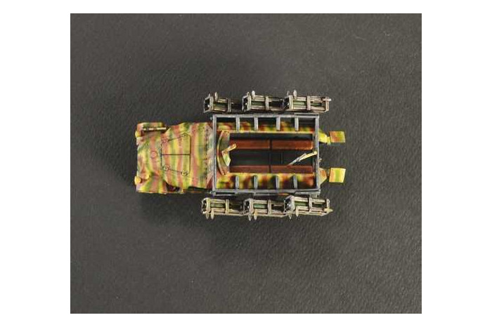 Model Kit tank 7080 - Sd. Kfz. 251/1 Wurfrahmen Stuka zu Fuss (1:72)