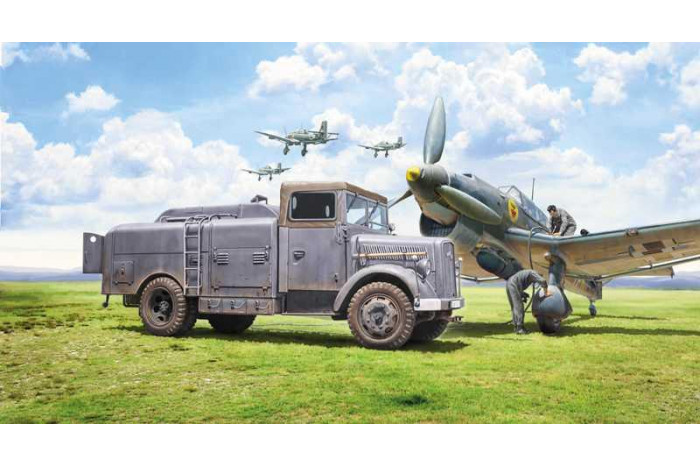 Model Kit military 2808 - Opel Blitz Tankwagen Kfz. 385 - Battle of Britain 80th Anniversary (1:48)