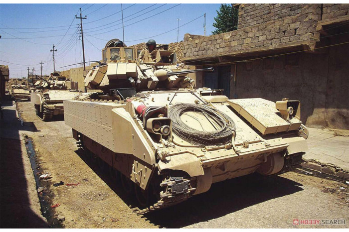 Model Kit tank 7416 - M3A2 ODS Bradley w/ERA (1:72)