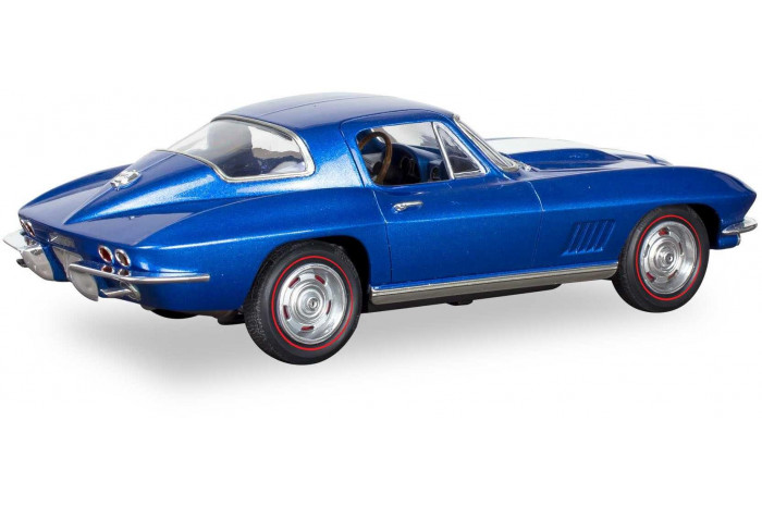 Plastic ModelKit MONOGRAM auto 4517 - 1967 Corvette Sting Ray Sport Coupe 2N1 (1:25)