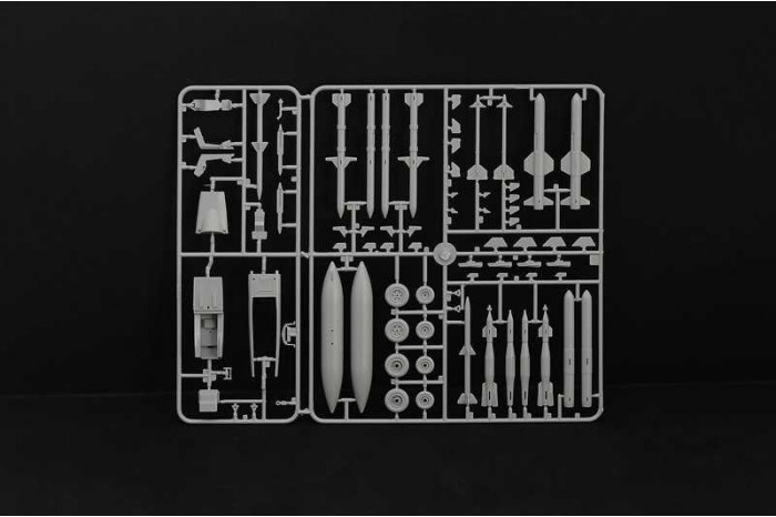 Model Kit letadlo 2823 - F/A-18F Hornet U.S. Navy Special Colors (1:48)