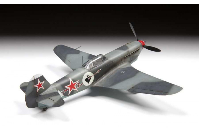 Model kit letadlo 4831 - Yak-9-T with cannon (1:48)