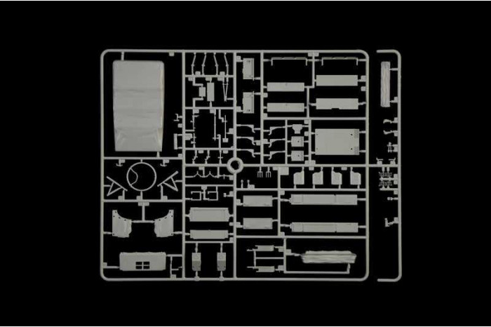 Model Kit military 6595 - Sd. Kfz. 10 Demag with Le. IG18 and Crew (1:35)
