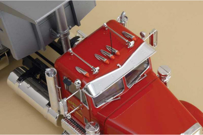 Model Kit truck 3783 - Freightliner Heavy Dumper Truck (1:24)