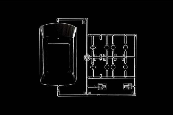 Model Kit auto 3667 - FIAT 131 Abarth Rally OLIO FIAT (1:24)