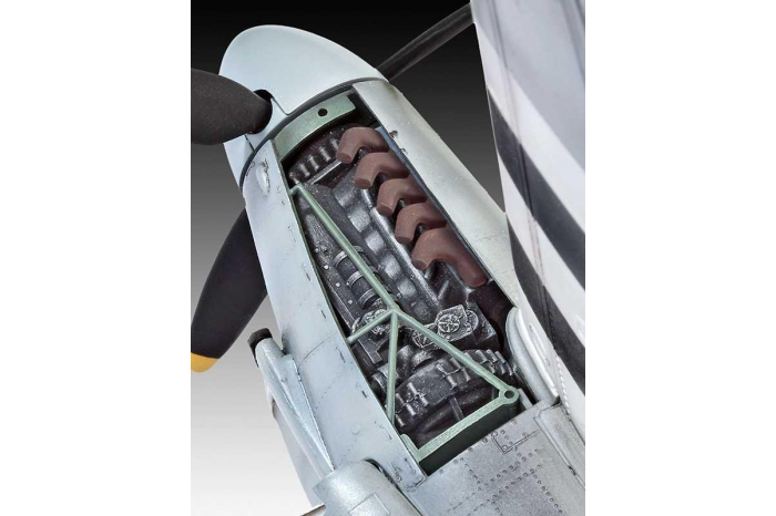 Plastic ModelKit letadlo 04758 - Mosquito Mk. IV (1:32)