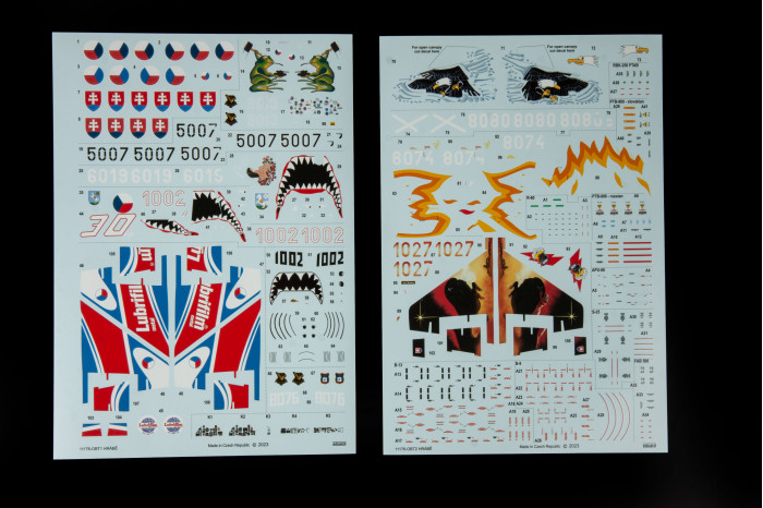 SU-25K "Hrábě" (1:48) - 11176 !Bez knihy!