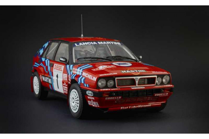 Model Kit auto 4712 - Lancia Delta HF Integrale Sanremo 1989 (1:12)