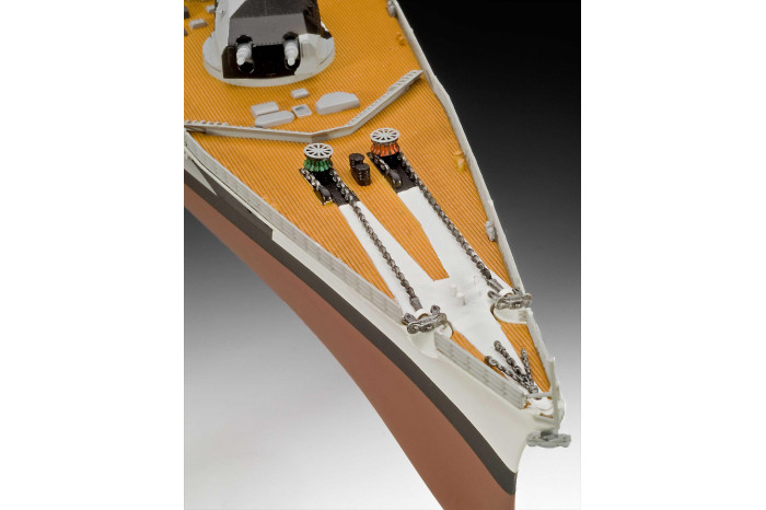 Plastic ModelKit loď 05096 - German Battleship WWII TIRPITZ (1:350)