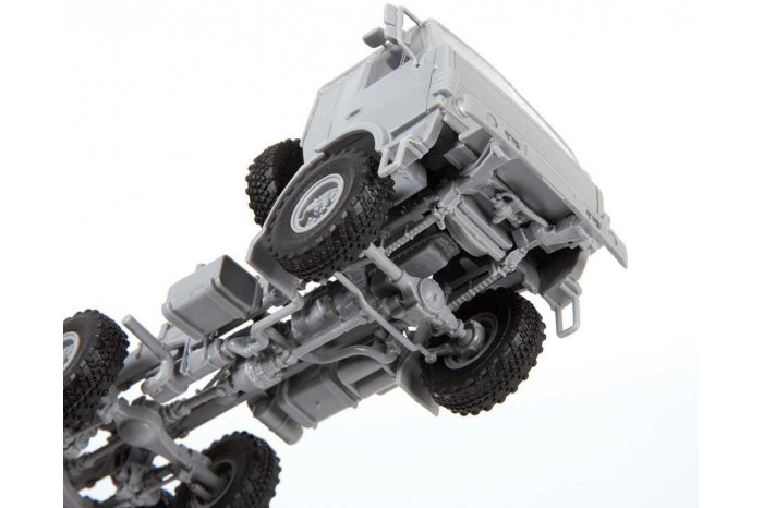 Model Kit military 5074 - Kamaz Mustang Truck (1:72)