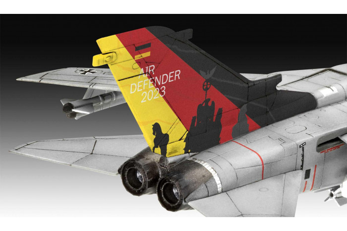 Plastic ModelKit letadla 03789 - Air Defender (1:144)