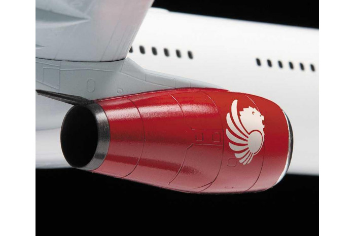 Model Kit letadlo 7044 - Airbus A330-300 (1:144)