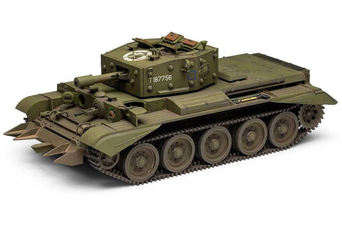 Classic Kit military A1384 - Cruiser Mk.VIII A27M Cromwell Mk.IV / Mk.VI (1:35)