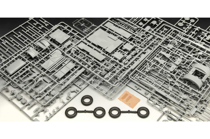 Plastic ModelKit military 03338 - BM-13-16 on WOT 8 (1:35)