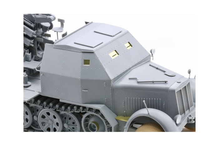 Sd.Kfz.7/1 2cm Flakvierling 38 w/Armor Cab (2 in 1) (1:35) - 6533