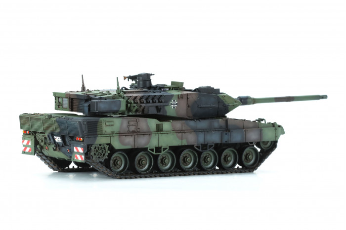 German Main Battle Tank Leopard 2 A7 (1:72) - 002