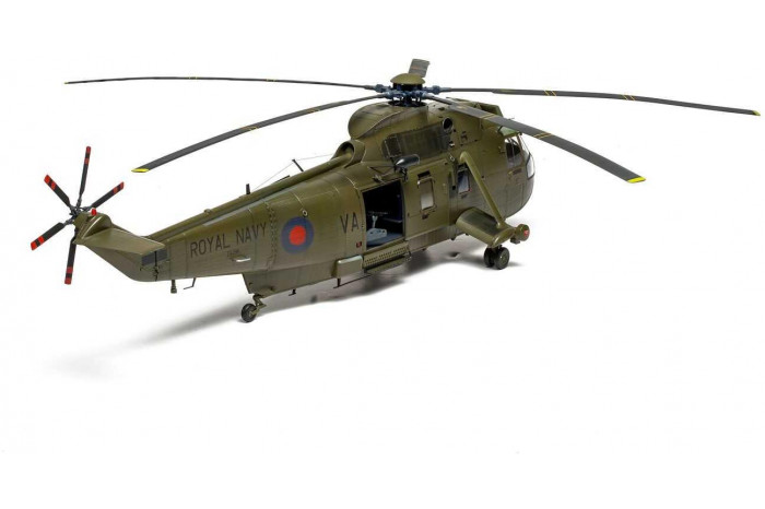 Classic Kit vrtulník A11008 - Westland Sea King HC.4 (1:48)