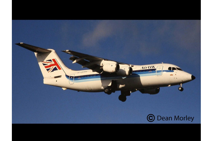 Plastic ModelKit letadlo 03791 - Bae 146 (RJ85) (1:144)