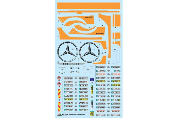 Model Kit truck 3968 - Mercedes-Benz Actros MP4 Space Grand Prix Edition (1:24)