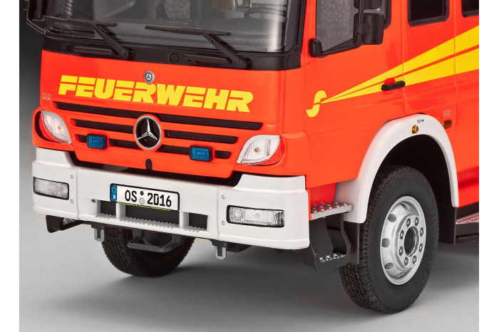 Plastic ModelKit auto 07404 - Schlingmann LF20/16 Mercedes Benz Atego 1529 AF (1:24)