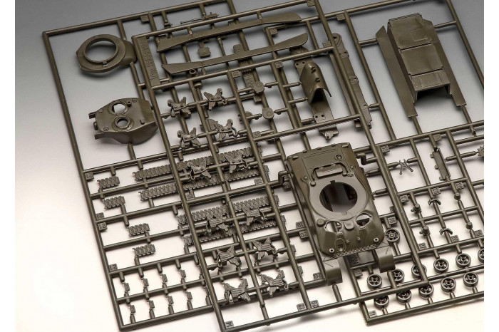 ModelSet tank 63290 - Sherman M4A1 (1:72)