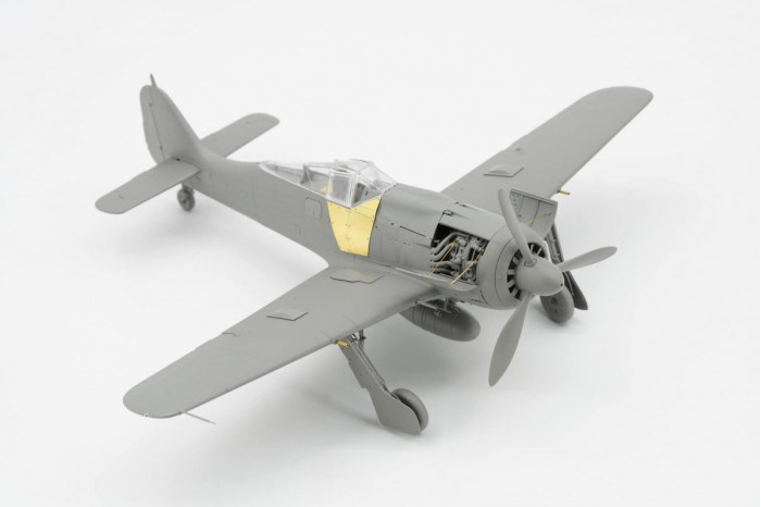 Focke-Wulf Fw-190 A-8 R2/6/7/8 (4in1) (1:35) - 009