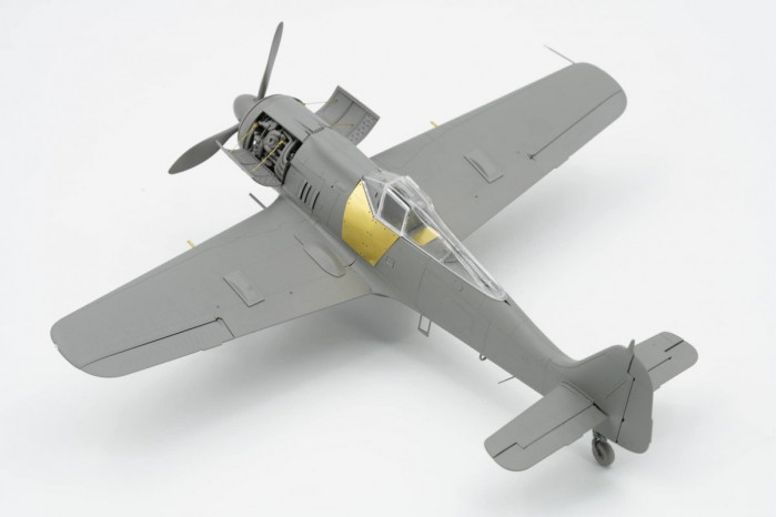 Focke-Wulf Fw-190 A-8 R2/6/7/8 (4in1) (1:35) - 009