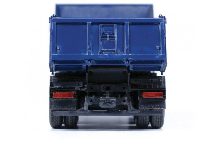 Model Kit auto 43006 - Kamaz Dump Truck (1:43)