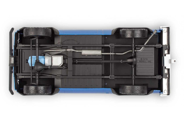 Plastic ModelKit MONOGRAM auto 4581 - 78 Chevy 4x4 Pickup with Go-kart (1:25)