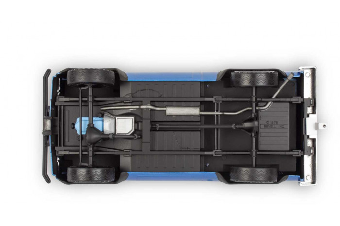 Plastic ModelKit MONOGRAM auto 4581 - 78 Chevy 4x4 Pickup with Go-kart (1:25)