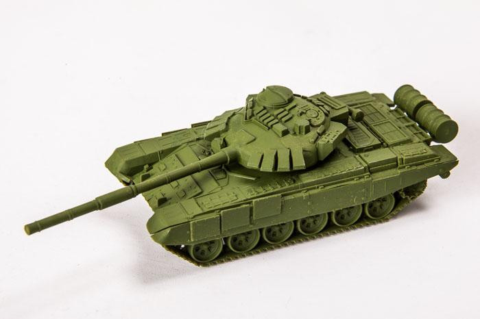 Wargames (HW) tank 7400 - T-72 (1:100)