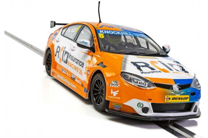 Autíčko Touring SCALEXTRIC C4017 - MG6 GT AMD BTCC 2018 - Rory Butcher (1:32)