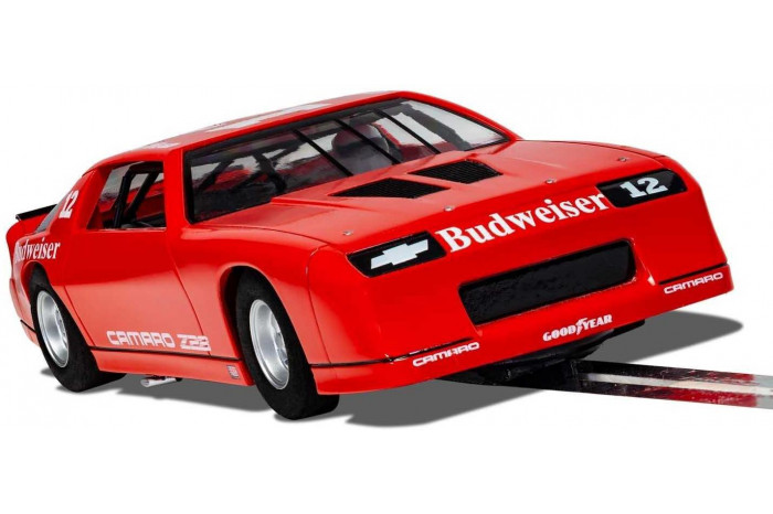 Autíčko GT SCALEXTRIC C4073 - Chevrolet Camaro IROC-Z - Red (1:32)
