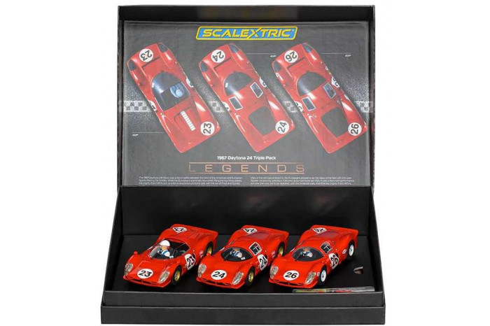 Autíčko GT SCALEXTRIC C4391A - 1967 Daytona 24 Triple Pack (1:32)
