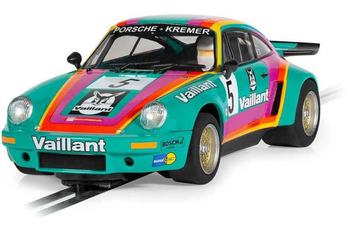 Autíčko GT SCALEXTRIC C4439 - Porsche 911 3.0 RSR - Vaillant (1:32)