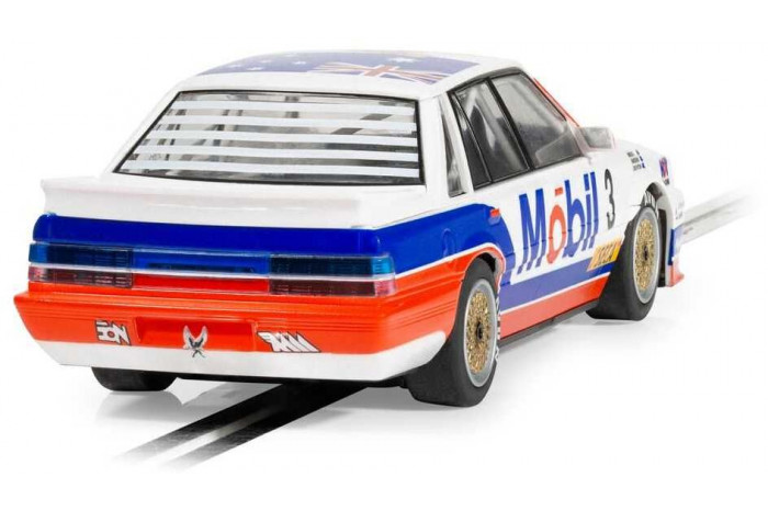 Autíčko Touring SCALEXTRIC C4549 - Holden VL Commodore - Spa 1987 - Holden Dealer Team (1:32)