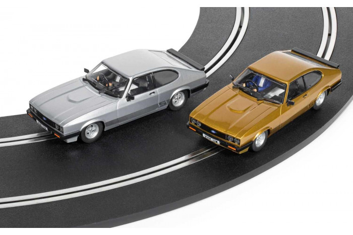 Autíčko Film & TV SCALEXTRIC C4642 - The Professionals Capri Twin Pack (1:32)