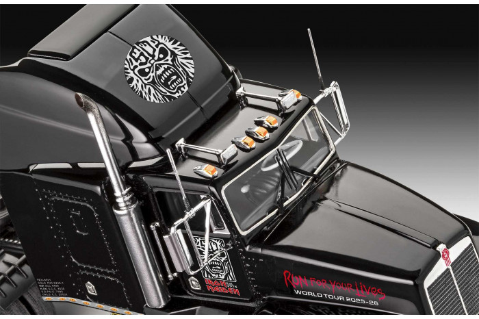 Plastic ModelKit auto 07740 - Tour Truck "Iron Maiden" (1:32)