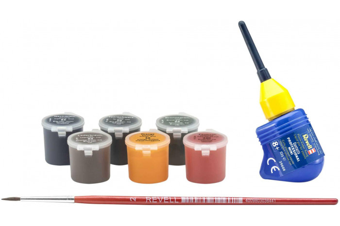 Gift-Set tank 05631 - 70 Years Bundeswehr: Leopard 2 A6A2 (Exclusive Edition) (1:35)