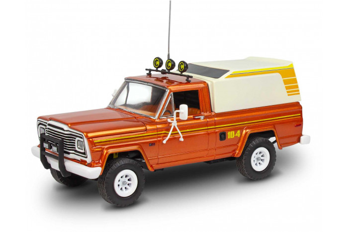 Plastic ModelKit MONOGRAM auto 4568 - Jeep J-10 pickup with camper (1:24)