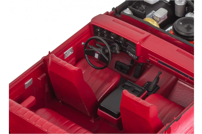 Plastic ModelKit MONOGRAM auto 4577 - 85 GMC Jimmy High Roller (1:25)