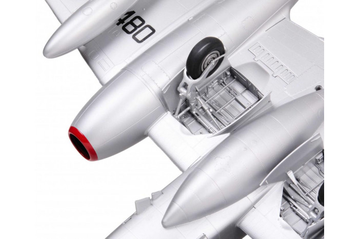 Plastic ModelKit letadlo 03779 - Gloster Meteor F.8/FR.9 (First Edition) (1:32)