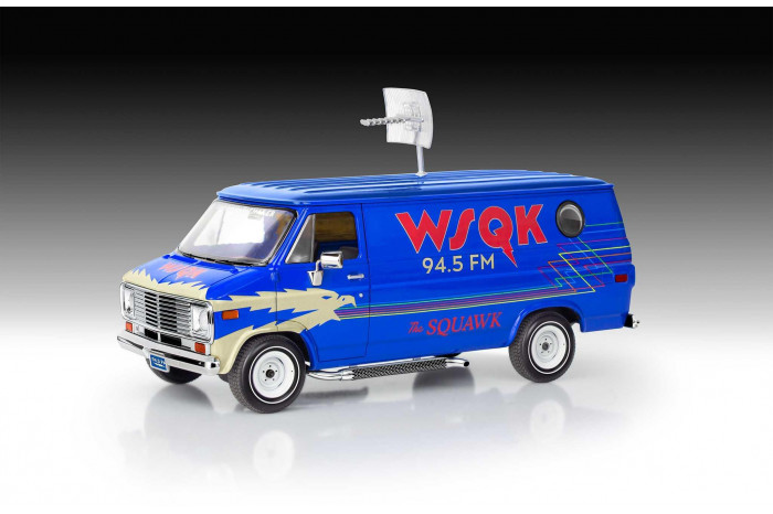 Plastic ModelKit STRANGER THINGS auto 07732 - GMC® WSQK Squawk Van (1:25)