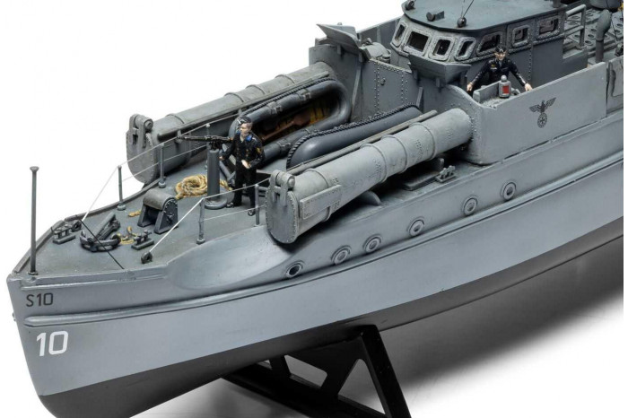 Classic Kit VINTAGE loď A10280V - German E-Boat (1:72)