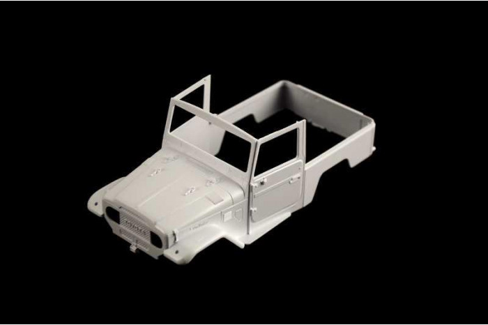 Model Kit auto 3681 - Toyota Safari (1:24)