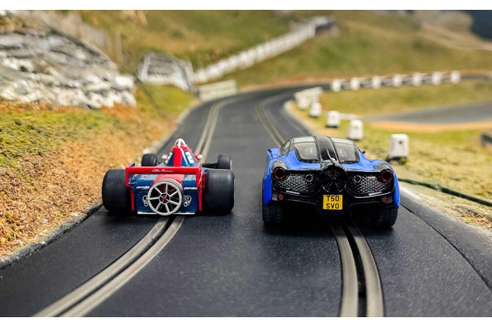 Autíčko Single Seater SCALEXTRIC C4601A - Gordon Murray Design Genius Twin Pack (1:32)