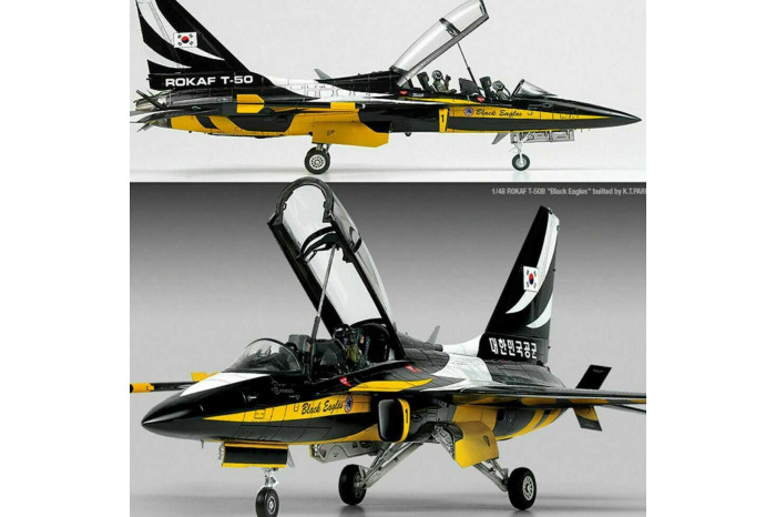 Model Kit letadlo 12242 - ROKAF T-50B "BLACK EAGLES" (1:48)