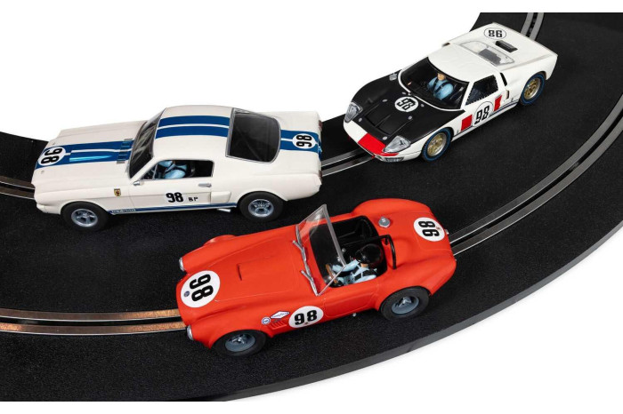 Autíčka GT SCALEXTRIC C4619A - Ken Miles Triple Pack (1:32)