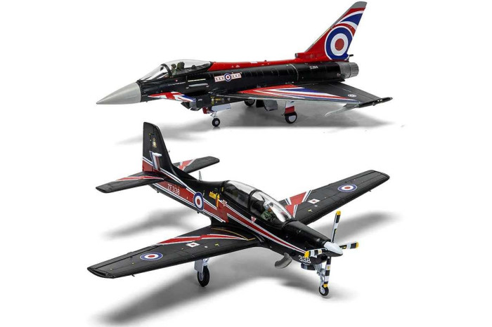Classic Kit letadla A40003 - Eurofighter Typhoon FGR.4 (Blackjack) + Shorts Tucano T.1 (Twin Pack) (1:72)