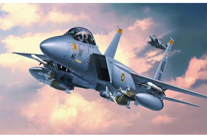 Plastic ModelKit letadlo 04891 - F-15E Strike Eagle (1:48)